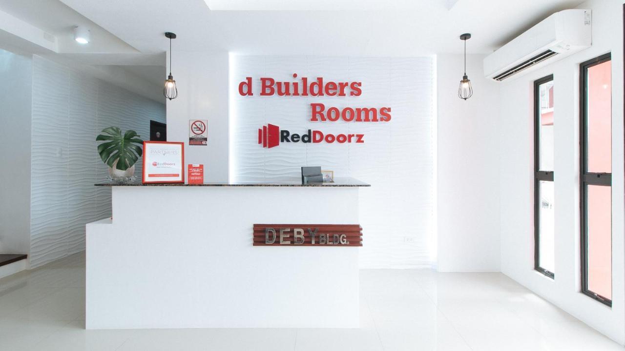 Reddoorz Plus At Dbuilders Poblacion Bgc Taguig Exterior foto